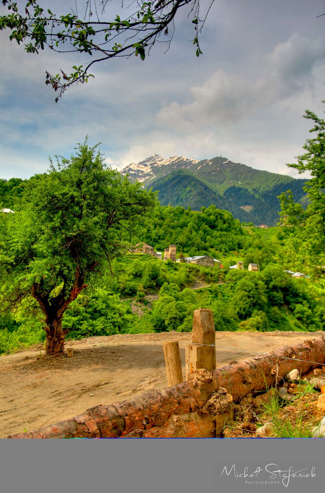 JMG 0469 70 71Enhancer